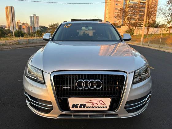 AUDI Q5 3.2 FSI AMBITION QUATTRO V6 24V GASOLINA 4P AUTOMÁTICO AUDI Q5 3.2 FSI AMBITION QUATTRO V6 24V GASOLINA 4P AUTOMÁTICO
